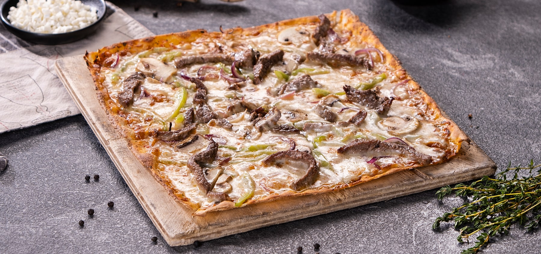 Biftekli Anadolu Pizza