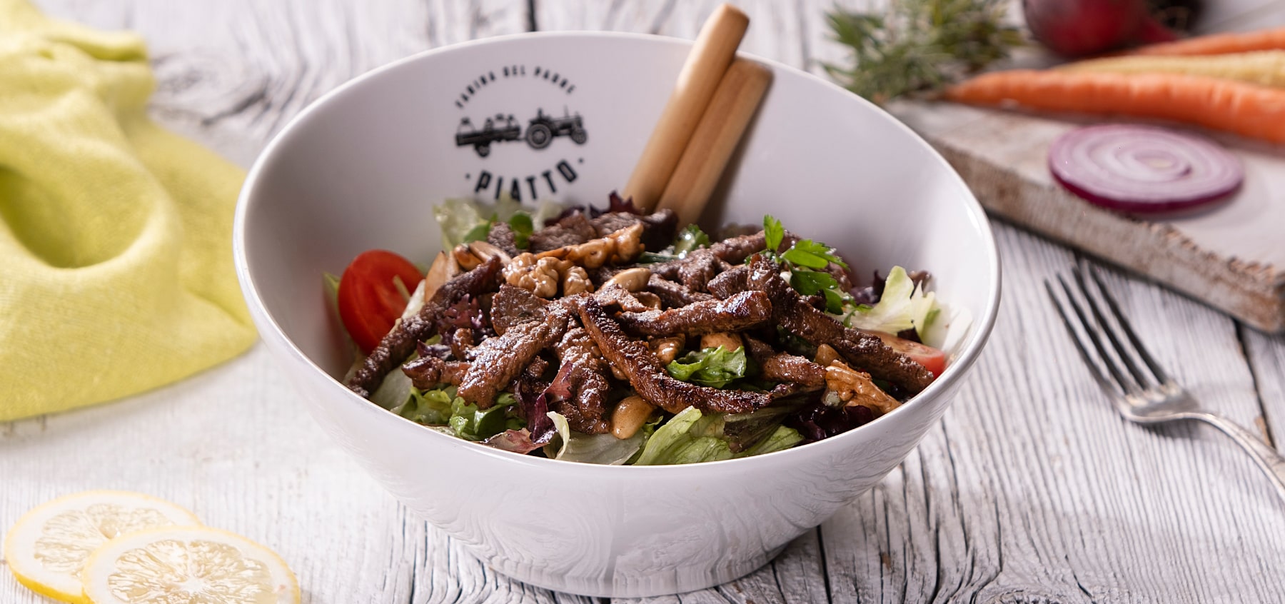 Cevizli Biftekli Salata