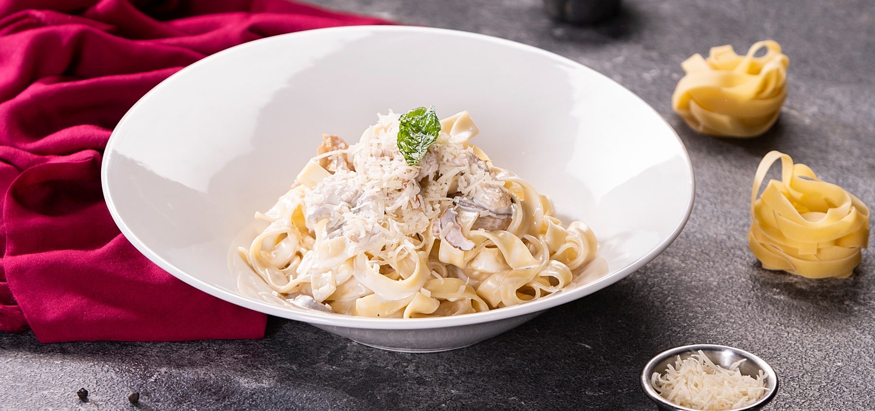 Fettuccıne Alfredo